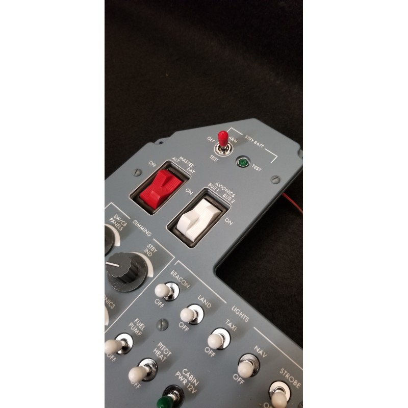 Switching panel C172Homecockpits.frC172 Simulator parts Homecockpits.fr